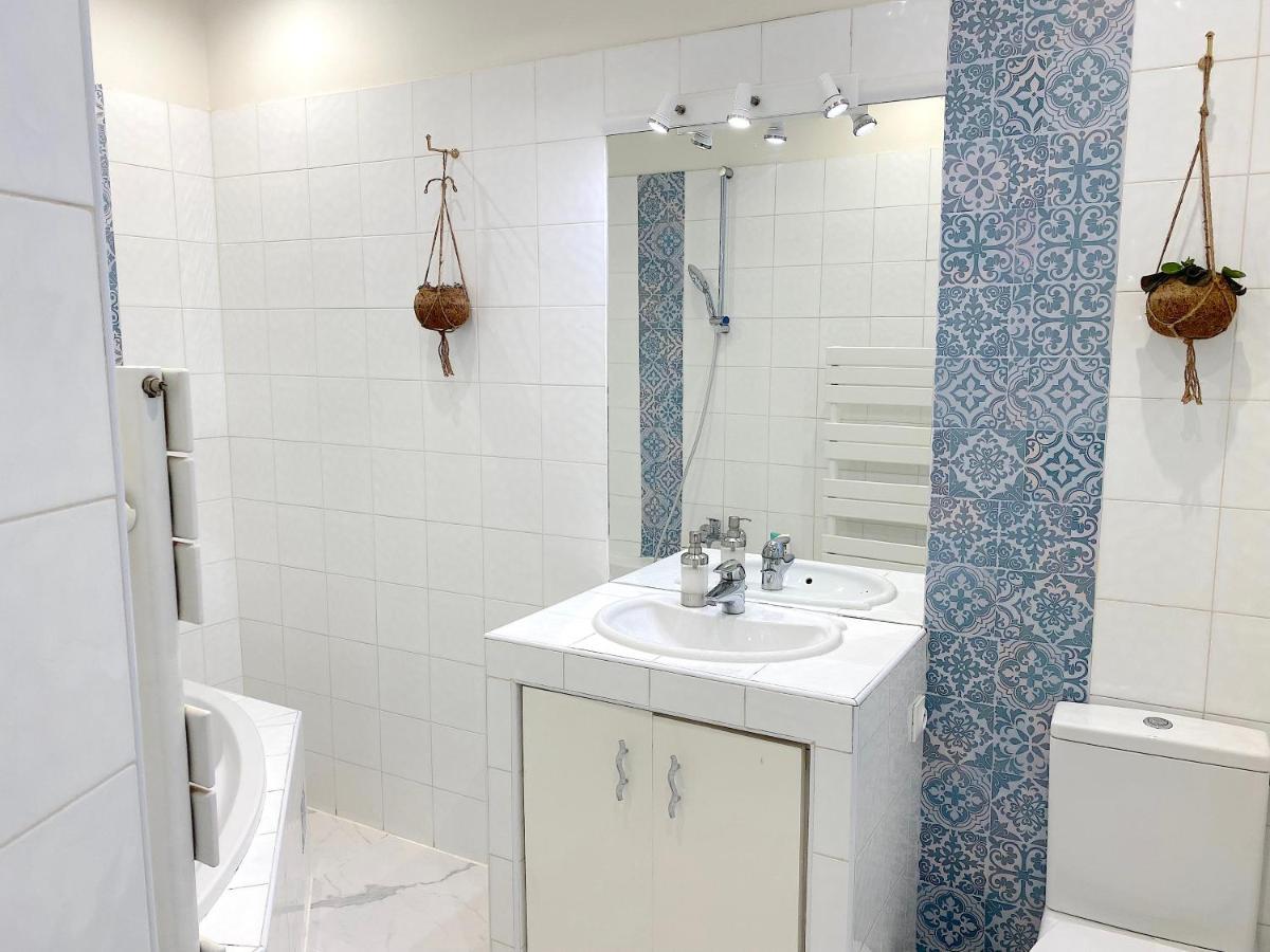 Marvellous Sunbathed 3Br At The Heart Of Paris Apartment Екстериор снимка